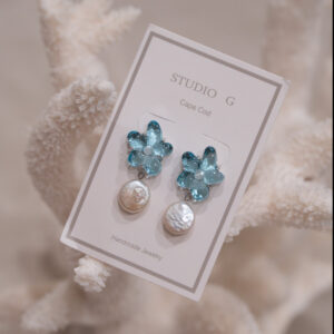 Product image for Rainbow Flower w/Coin Pearl Earrings